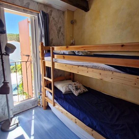 Villa Aux Capellans Sur La Marina Pour 4 Personnes - Vue Marina - Parking - Plage A 5 Min A Pied แซงต์-ซีเปรียง ภายนอก รูปภาพ